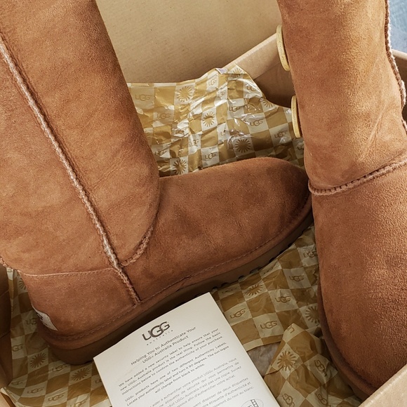 Womens Ugg Bailey Button Triplet Boots - Picture 7 of 8